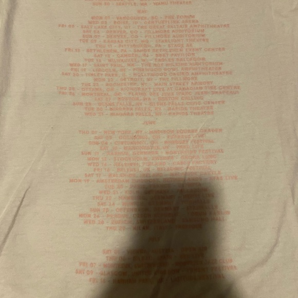 The 1975 concert t size small 2017 - Picture 4 of 4
